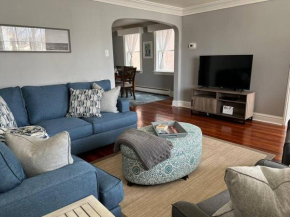Spacious & Peaceful Home in the heart of Sheboygan